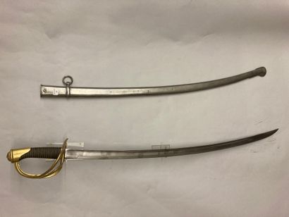  Light cavalry saber model 1822, troop, blade punched and signed "Mre d'Armes de...
