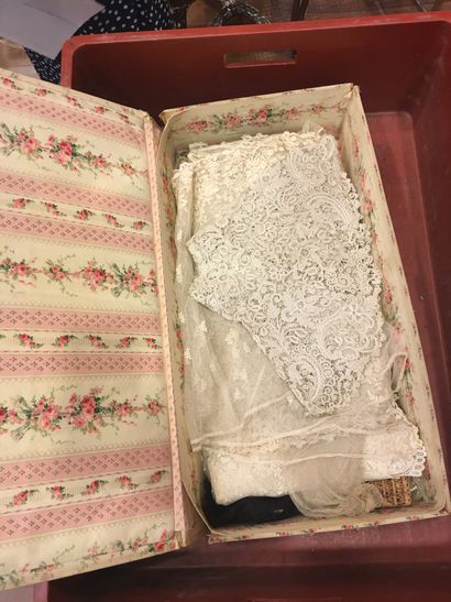 Lot of lace and various fabrics