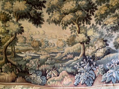 null Dans le goût d'Aubusson. Verdure. Reproduction de tapisserie. 227 x 395 cm