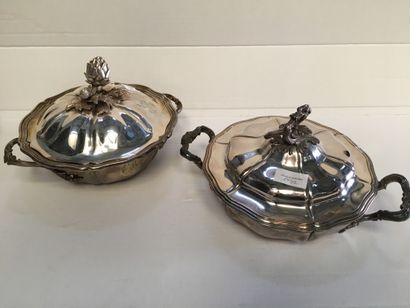 null Lot in silver950°/°° Minerve mark including two vegetable dish one with rocaille...