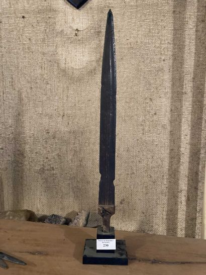 Blade of excavation. Height: 44 cm.