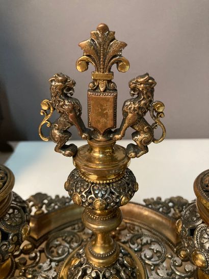 null Inkwell with neo-Gothic decoration of lions facing each other, the glasses signed...