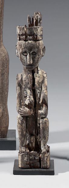 null Dayak statue (Borneo)
Ancient hampatong figure probably coming from the top...
