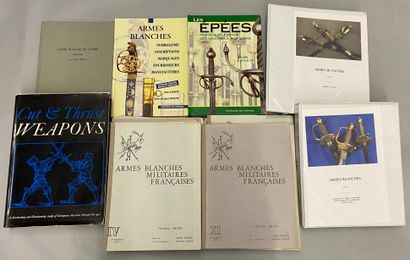 Important lot of works related to swords,...