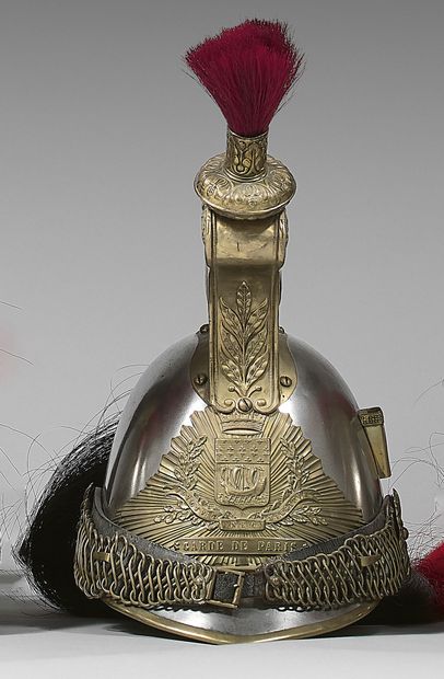 null Casque de la garde à cheval de Paris, 2e modèle du Second-Empire (1860), modifié...