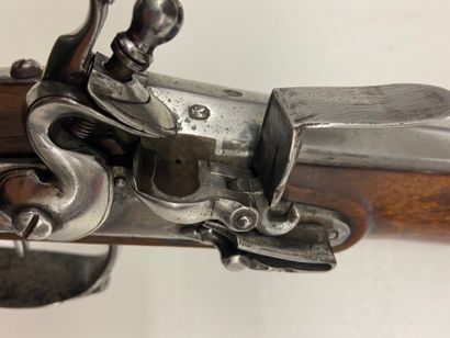 null 
Flintlock pistol of officer of cavalry, barrel punched of Saint-Etienne, iron...