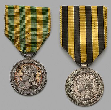 Two medals, one of the Tonkin campaign (1883/1885)...