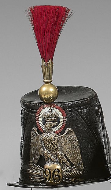 null Shako d'infanterie de ligne modèle 1860, fût en cuir noir, visière carrée peinte...