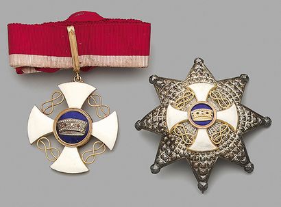 null Croix d'officier de l'ordre de la Couronne en or, émaillée, dans son écrin de...