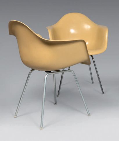 EAMES Charles (1907-1978) & EAMES Ray (1912-1988) - Édition Herman MILLER