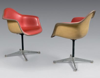 EAMES Charles (1907-1978) & EAMES Ray (1912- 1988) - Édition Herman MILLER Pair of...
