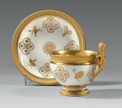 PARIS, Manufacture de NAST Beautiful and large porcelain cup and saucer decorated...