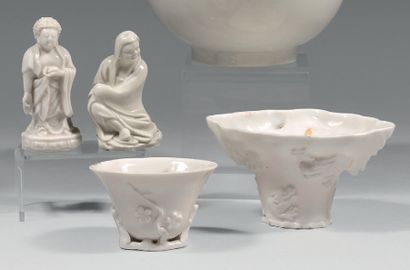 CHINE - Période Kangxi (1662-1722) Petit ensemble monochrome blanc dit « blanc de...