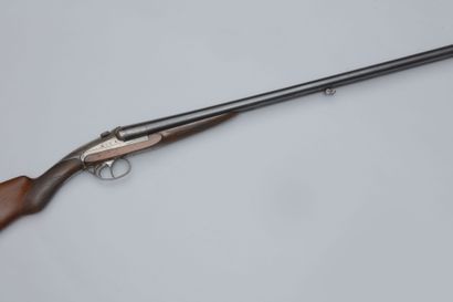 null Rifle Darne R12 calibre 16/65 (n°3l21). Smooth barrels of 68 cm, stick half-pistol....