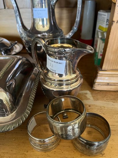 null Lot of silver plated metal including lamp stand, milk jug, vegetable dish, napkin...