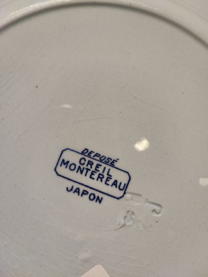 null Creil Montreau, partie de service à thé, à décor Japonisant en camaieu bleu...