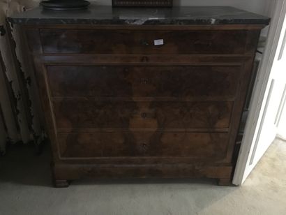 null Chest of drawers in burr veneer, opening with 4 drawers, grey marble top, 19th...