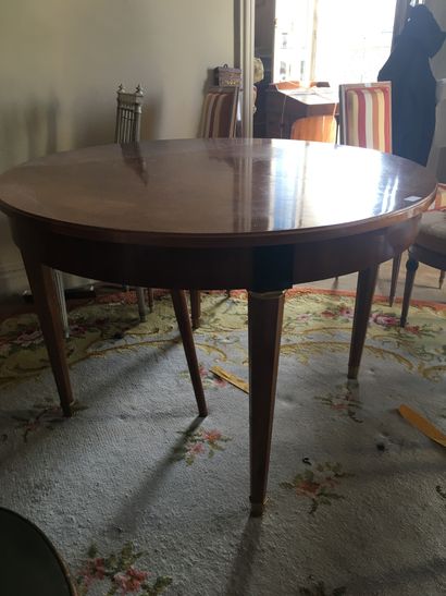 Round veneer table, faceted legs, Directoire...