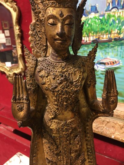 null Standing Buddha in gilded metal, H : 53 cm (ef 107)