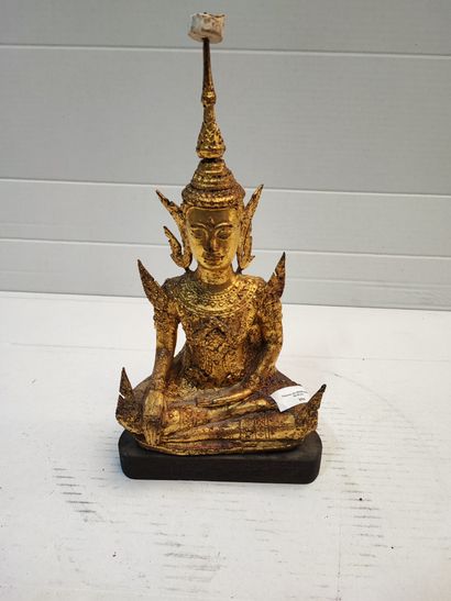 Thaïlande, Bouddha assis en bronze doré

Usures...