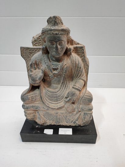 null Dans le goût du Ghandara

Stèle représentant un bouddha assis

H (sans socle)...