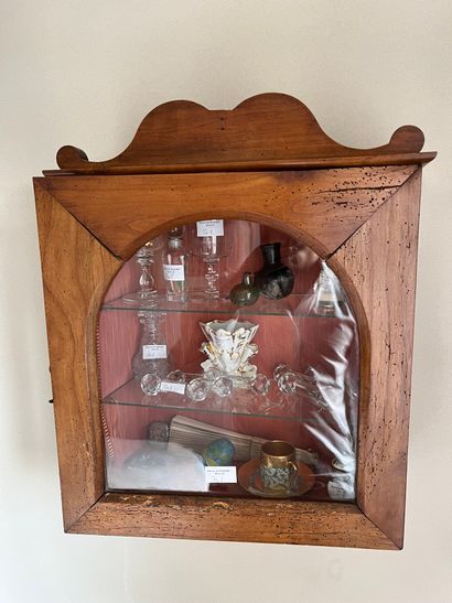 null Small showcase probably top of a transformed clock

H : 52 cm 

Worn 

ref ...