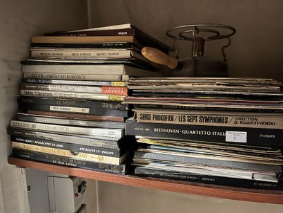 null Lot of vinyl records, mostly classical