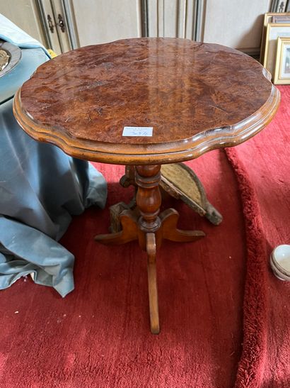null 
Lot including a Chippendale style gueridon and a marine table

We joined a...