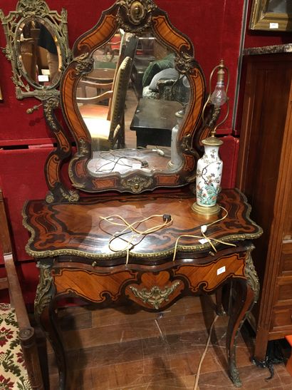 null Dressing table in rosewood and rosewood veneer_Napoleon III period_157 x 100...