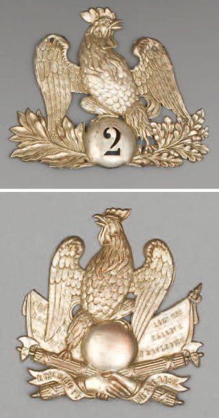  Deux plaques de shako de la garde nationale en cuivre argenté, l'une du 2e régiment,...