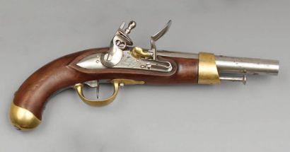 null Pistolet de cavalerie modèle an XIII, canon daté : "1809" ; platine signée :...