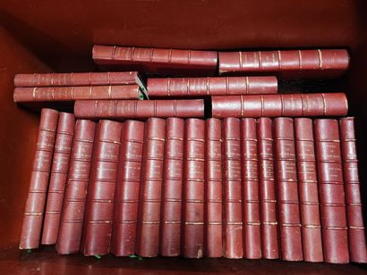  2 caisses de volumes Victor Hugo Gazette Drouot