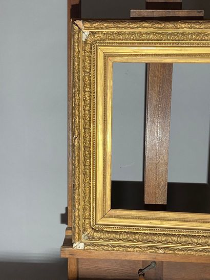 null Cadre en bois et stuc doré dit "Barbizon", XIXe
37 x 54 x 14 cm paysage 10
(vendu...