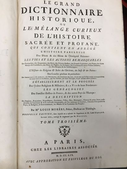null 1 caisse de volumes reliés Dictionnaire de Moreri, 10 volumes