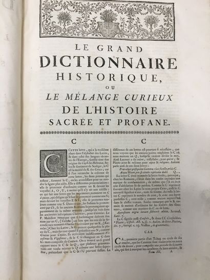 null 1 caisse de volumes reliés Dictionnaire de Moreri, 10 volumes
