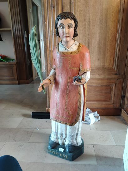 null Saint Vincent - Groupe en bois sculpté relaqué vers 1800. H 106 cm (ref 422...