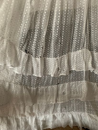 null Deux belles jupes d'été en voile de mousseline brochée ou imprimée, vers 1860,...
