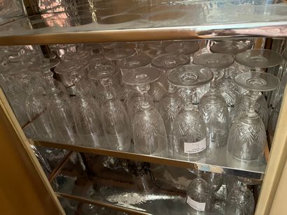 null Lot of various glassware including decanters, cups and wine glasses, a glass...
