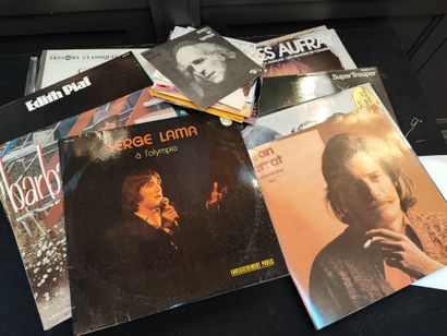 Lot de vinyles dont Barbara, Piaf, Ferrat...