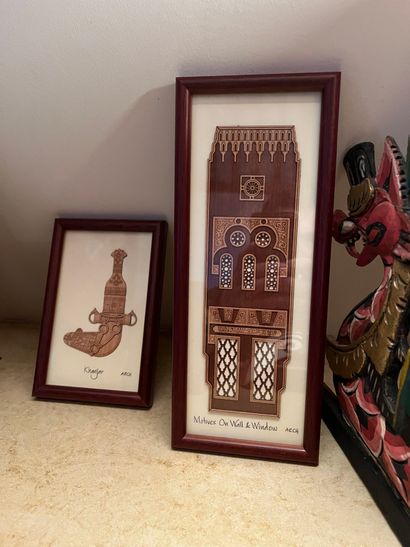 null Lot of souvenirs including frames with a boat, "Burj Khalifa", a carved wood,...