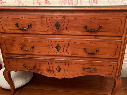 null Stained wood chest of drawers, three drawers. Transitional style.
(Protective...