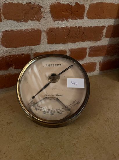 Ammeter in copper dial signed CHAUVIN ARNOUX...