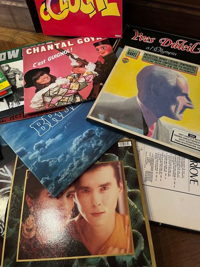 null Lot de vinyles : Brel, Starmania, le Petit Prince, Yves Duteil, Pierre et le...
