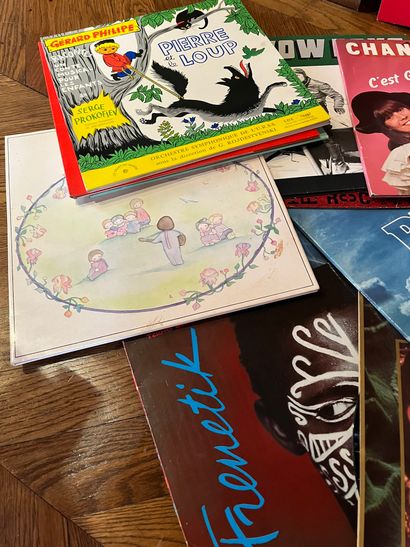 null Lot de vinyles : Brel, Starmania, le Petit Prince, Yves Duteil, Pierre et le...