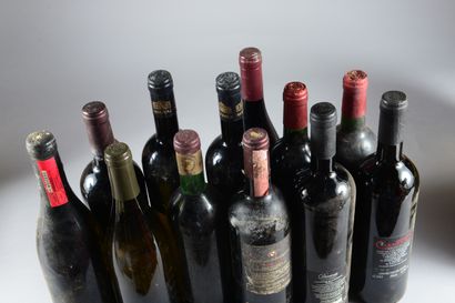 null 12 bouteilles VINS ITALIENS (2 Cepparello 1997, 1 Montesodi 1997, 2 Il Pareto...