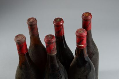 null 6 bouteilles FONTANAFREDDA Freisa (1 ea, 3 SE, MB, 1 de 1970 LB)