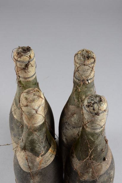 null 4 bouteilles CORTON "Bressandes", Jaboulet Vercherre 1955 (es, et, 3 B, 1 V...
