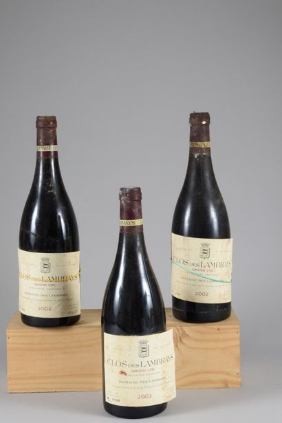 3 bouteilles CLOS DES LAMBRAYS, 2002 (et,...