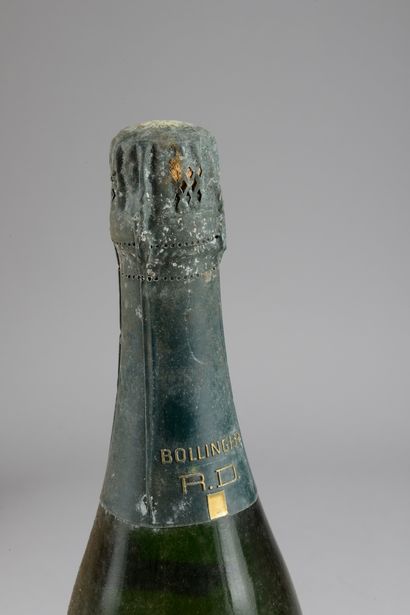 null 1 bouteille CHAMPAGNE "R.D.", Bollinger 1976 (es, elt, ea)