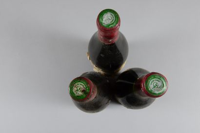 null 3 bouteilles VOLNAY "Clos des 60 Ouvrées, Les Caillerets 1er cru", La Pousse...